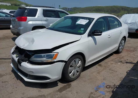 2013 Volkswagen Jetta 2.5L Se z USA, uszkodzony, nr VIN 3VWDP7AJ2DM368385